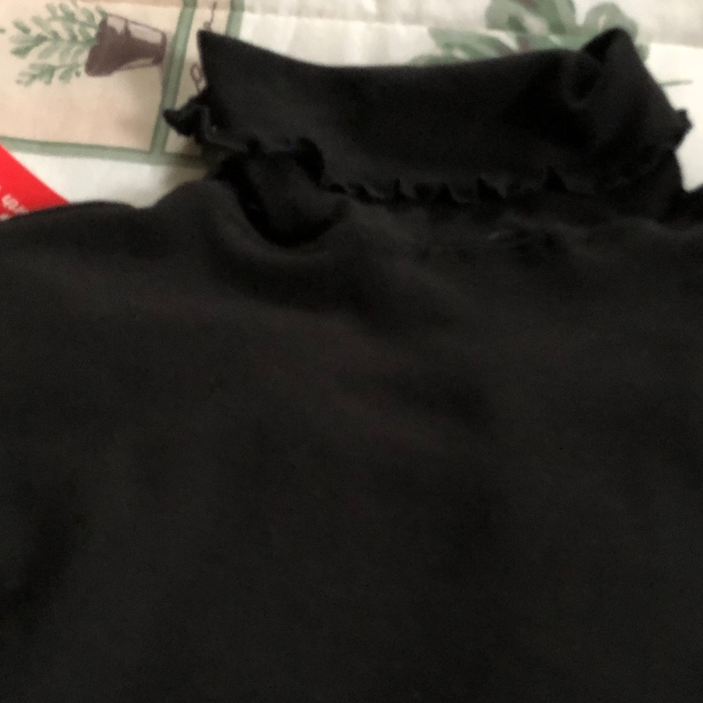 Women's Black Ruffle Mock Neck Long Sleeve Top